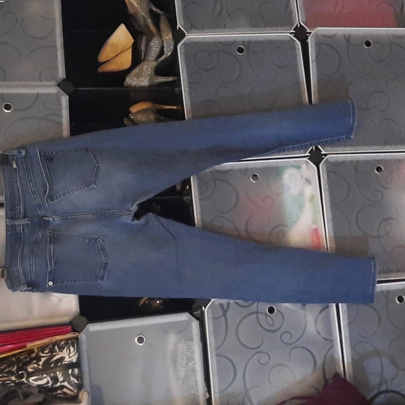 DL1961 jeans - Picture 3 of 5